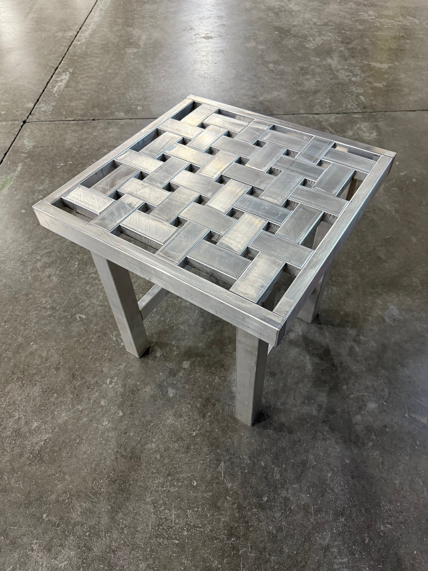 Sebastian - 21" Original Forever Aluminum Table